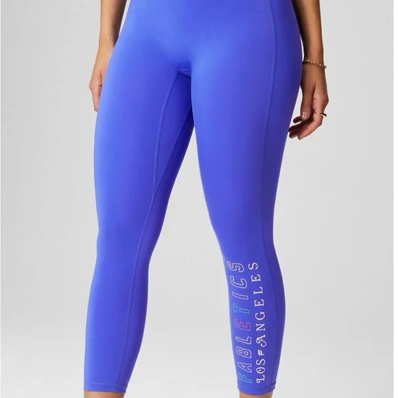 SET 🔷Fabletics Blue High-Waisted Leggings medium and bra - large - Picture 3 of 8